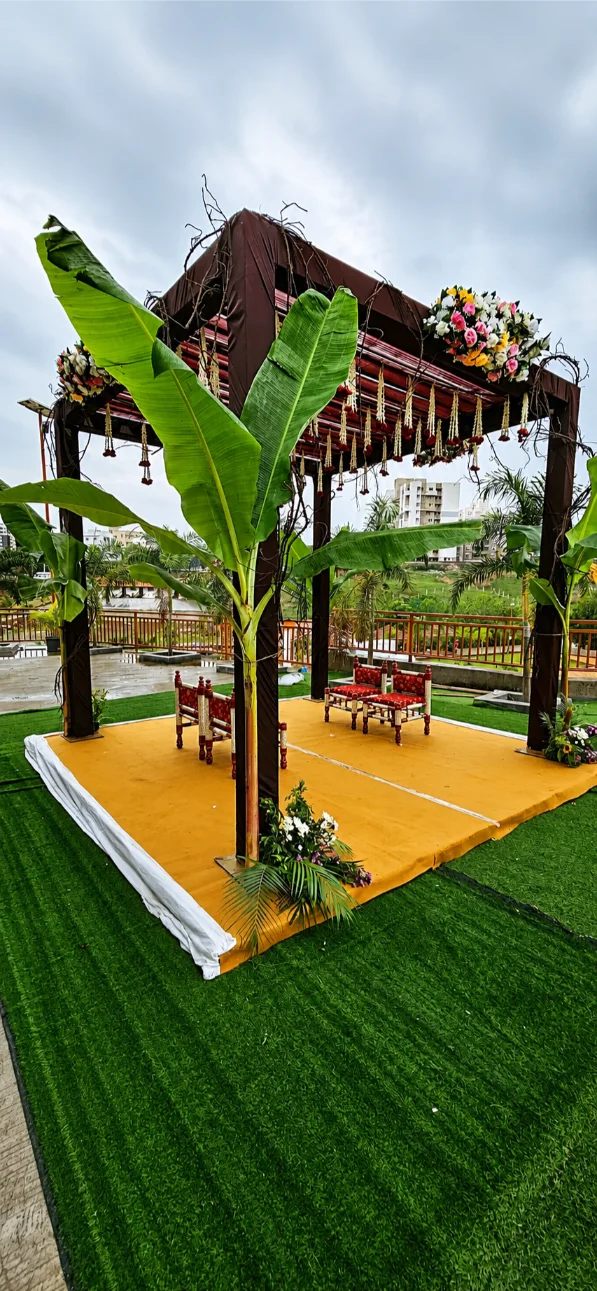 Home pooja flower decoration